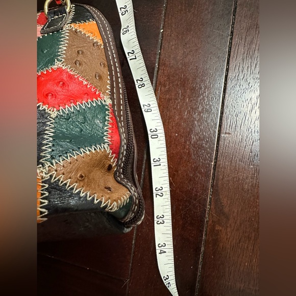 Super Cute colorful Purse 👛 - Picture 15 of 16